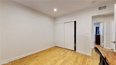 Located in one of North Huntington Beach's most desirable - photo 19