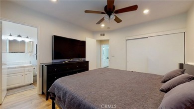 Located in one of North Huntington Beach's most desirable - photo 22
