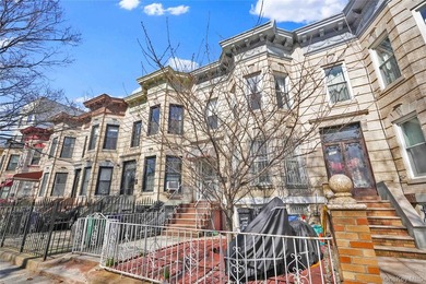 Welcome to 1431 Hancock Street, a prime Brooklyn multi-level - photo 29