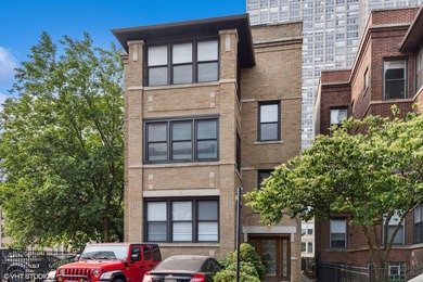 Lake Michigan - Cook County Condo For Sale in Chicago Illinois