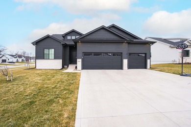 Saylorville Lake Home For Sale in Polk City Iowa