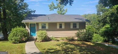 Lake Sinclair Home For Sale in Eatonton Georgia