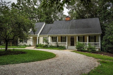 Lake Home For Sale in Eatonton, Georgia