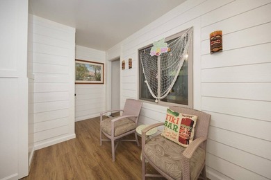 Cottage-style home on approximately 1/4 acre in a forested - photo 11