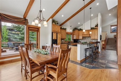 Premier location in Fox Valley at Three Peaks. This exceptional - photo 9