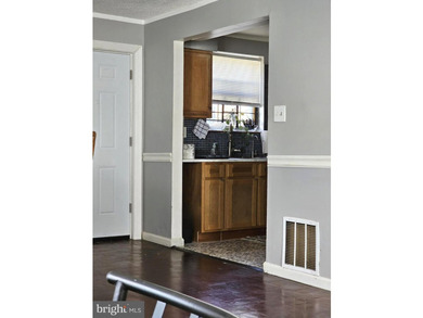 Welcome to 1915 Morse Street, a thoughtfully updated 4-bedroom - photo 6