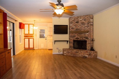 This 3/2/2 home offers incredible potential and plenty of space - photo 2