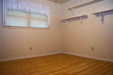 This 3/2/2 home offers incredible potential and plenty of space - photo 10