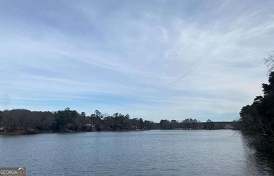 Great opportunity to own a beautiful 0.67-acre lot on the serene - photo 3