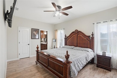 Beautiful 3-bedroom, 2-bath home in Ingleside with a bright open - photo 19
