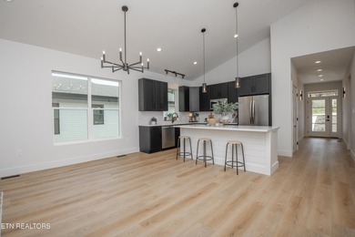 BUILDER OFFERING $10,000 in concessions for buyer expenses or - photo 27