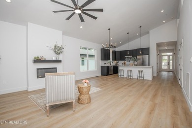 BUILDER OFFERING $10,000 in concessions for buyer expenses or - photo 32