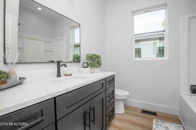 BUILDER OFFERING $10,000 in concessions for buyer expenses or - photo 42