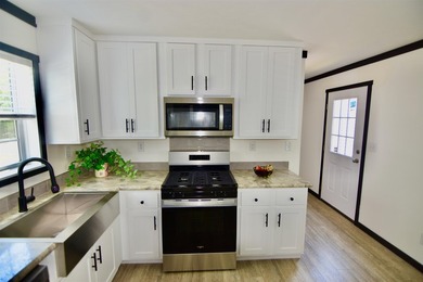 Welcome home to this brand-new, 2-bedroom, 2-bath manufactured - photo 6
