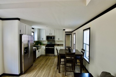 Welcome home to this brand-new, 2-bedroom, 2-bath manufactured - photo 7
