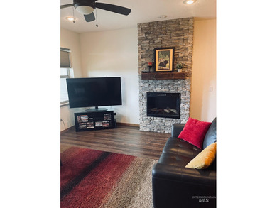 Lake Townhome/Townhouse For Sale in Mccall, Idaho