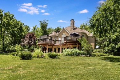 Wow! Look at this unique opportunity for a Private Riverfront - photo 3