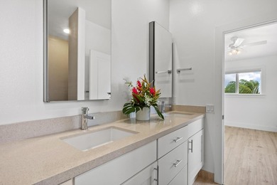 Renovated beach-style 3 bd, 2 ba home with 2 bd, 1 ba permitted - photo 14