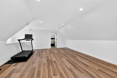 RARE NEWLY BUILT (2020) CUSTOM COLONIAL IN THE HEART OF - photo 29
