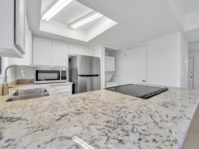 Renovated Buck Bayou water front unit with boat dock that hasn't - photo 37
