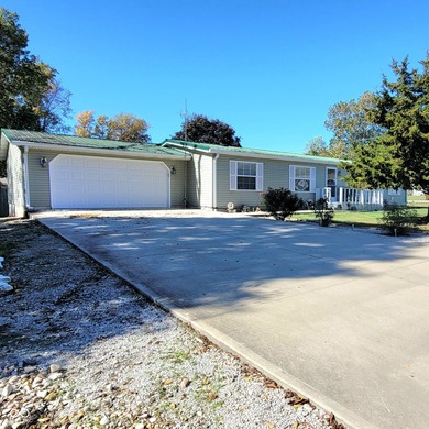 (private lake, pond, creek) Home For Sale in Cloverdale Indiana