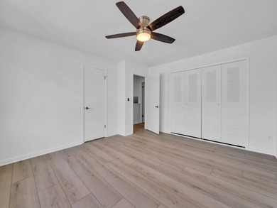 Renovated Buck Bayou water front unit with boat dock that hasn't - photo 44