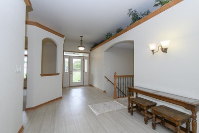 EXCEPTIONAL!!! 4 BR, 3 BA ranch offers nearly 4,000 sq. ft. of - photo 3
