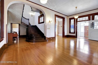Welcome to The Frogmore, a timeless 1904 historic estate where - photo 11