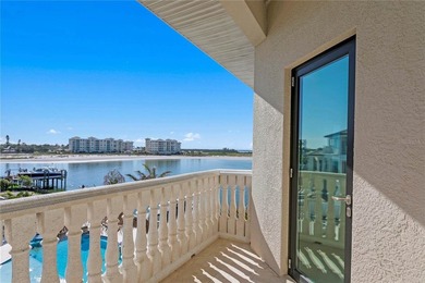 A rare waterfront masterpiece offering unparalleled luxury - photo 17