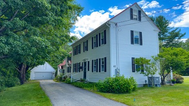 Welcome to the beautifully maintained historic farmhouse you - photo 6