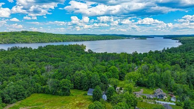 Welcome to the beautifully maintained historic farmhouse you - photo 8