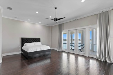 A rare waterfront masterpiece offering unparalleled luxury - photo 49