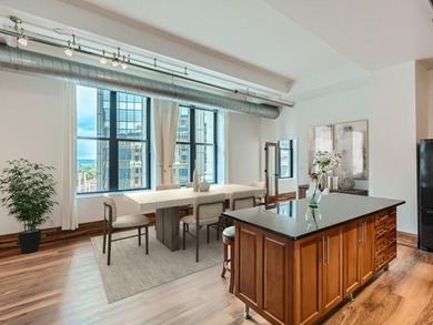 Enjoy elevated city living in this stunning luxury condo - photo 1