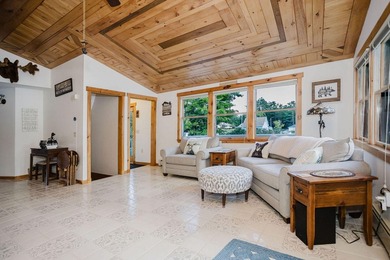 Charming Year-Round Waterfront Retreat on Brettuns Pond! - photo 9