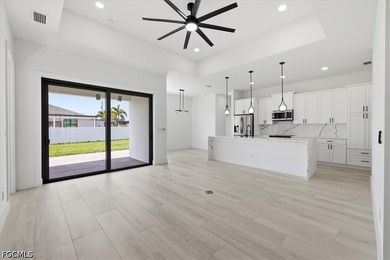 Welcome to this stunning new construction home offering 4 - photo 14