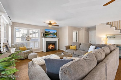 Custom-Built Expansive 4 Bedroom lives like 5, 2.5 Bath - photo 20