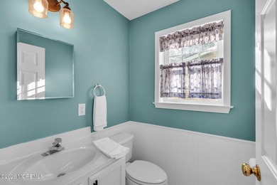 Custom-Built Expansive 4 Bedroom lives like 5, 2.5 Bath - photo 23
