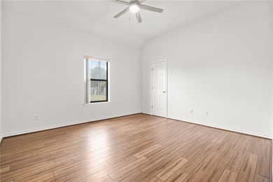 Price Improvement! Welcome to this beautiful 4-bedroom, 2 full - photo 25