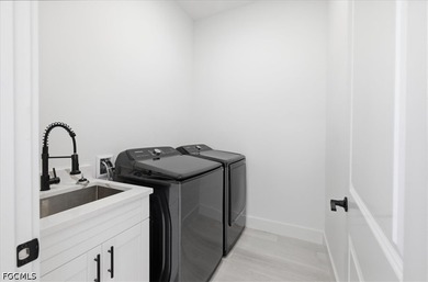 Welcome to this stunning new construction home offering 4 - photo 27