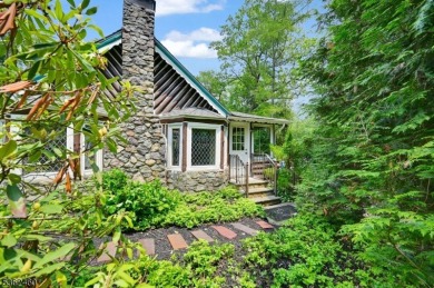 Lake Home For Sale in West Milford, New Jersey