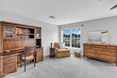 Custom-Built Expansive 4 Bedroom lives like 5, 2.5 Bath - photo 32