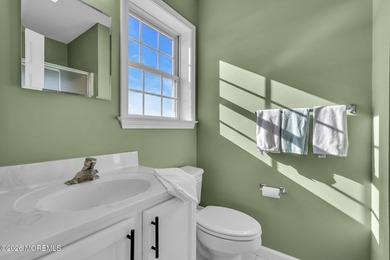 Custom-Built Expansive 4 Bedroom lives like 5, 2.5 Bath - photo 33