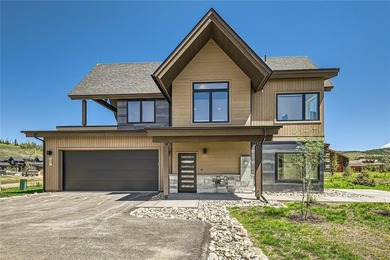 The final deed-restricted duplex offered at Highlands Riverfront - photo 3