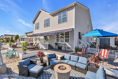 Custom-Built Expansive 4 Bedroom lives like 5, 2.5 Bath - photo 48