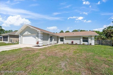 Brand New Roof! Welcome home to this beautifully renovated pool - photo 4