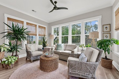 Property is situated on a premium lot in a waterfront community - photo 16