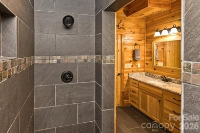 AMAZING, UP-CLOSE, 180 DEGREE VIEWS OF LAKE LURE, CHIMNEY ROCK & - photo 20
