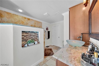 Experience the perfect blend of privacy, space, and - photo 22