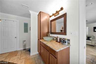 Experience the perfect blend of privacy, space, and - photo 23