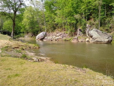 AMAZING, UP-CLOSE, 180 DEGREE VIEWS OF LAKE LURE, CHIMNEY ROCK & - photo 48